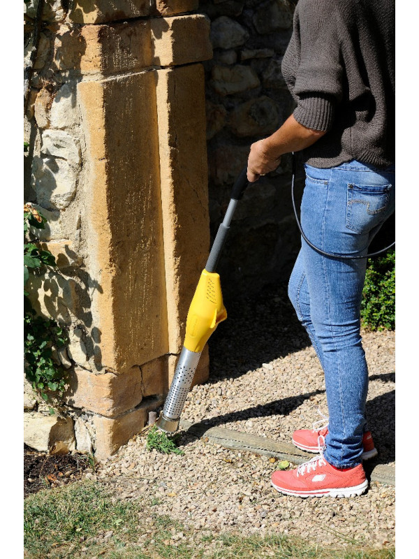 Désherbage thermique professionnel : électrique ou gaz, l’alternative efficace